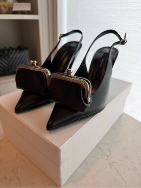 Rare Pushbutton Coin Purse Pointed Slingback Heels, 36.5/US 6